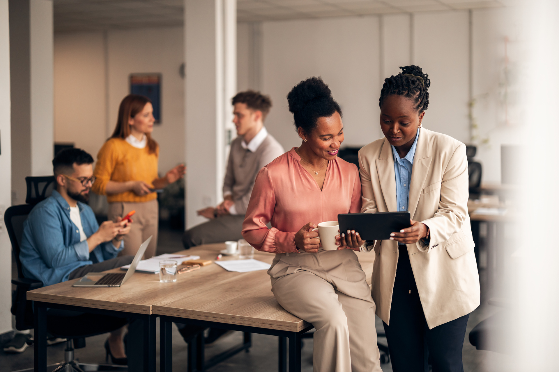 How Peer Support Models Improve Mental Health Outcomes